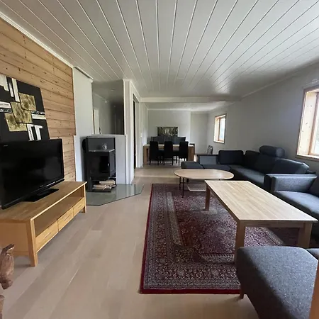 Arctic Delight 4-Bed Apartment In Tromso Tromsø