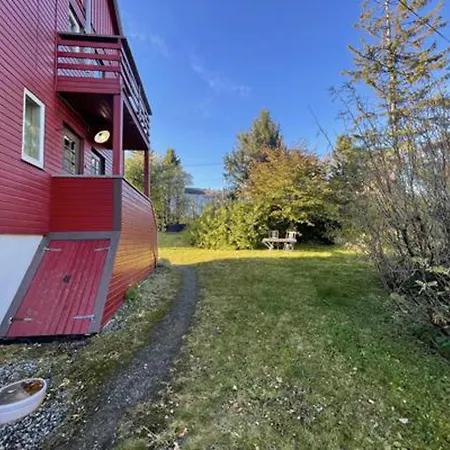 Arctic Delight 4-Bed Apartment In Tromso Apartamento
